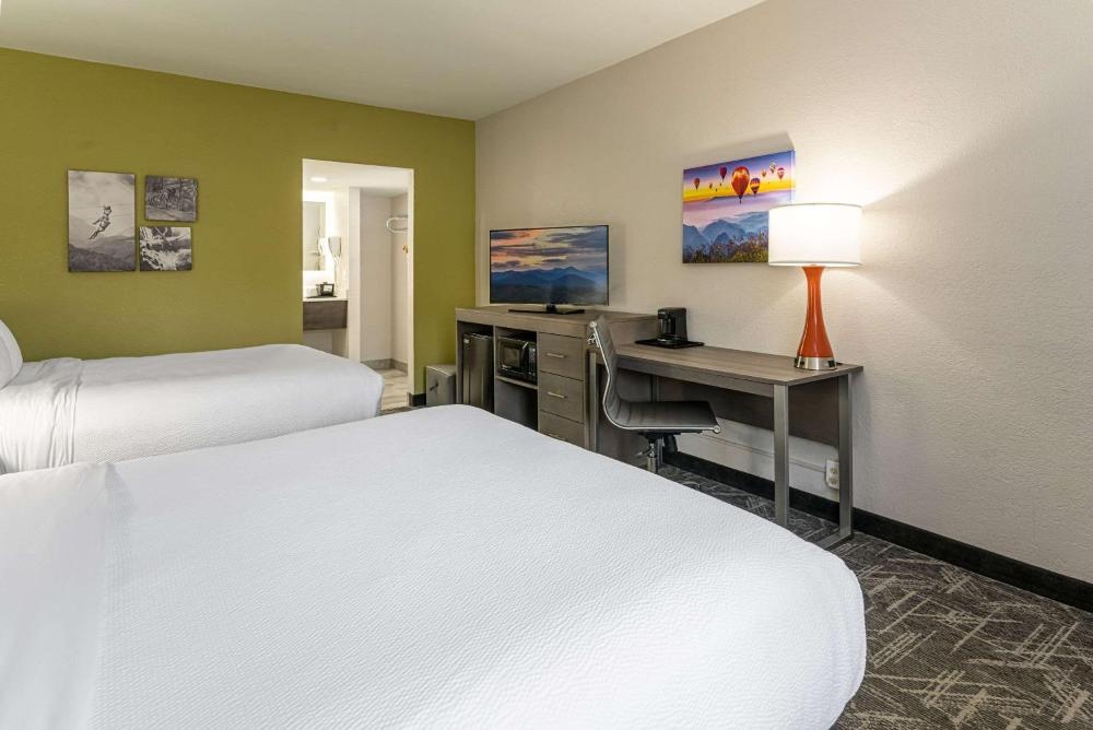 Quality Inn Asheville Downtown Tunnel Rd